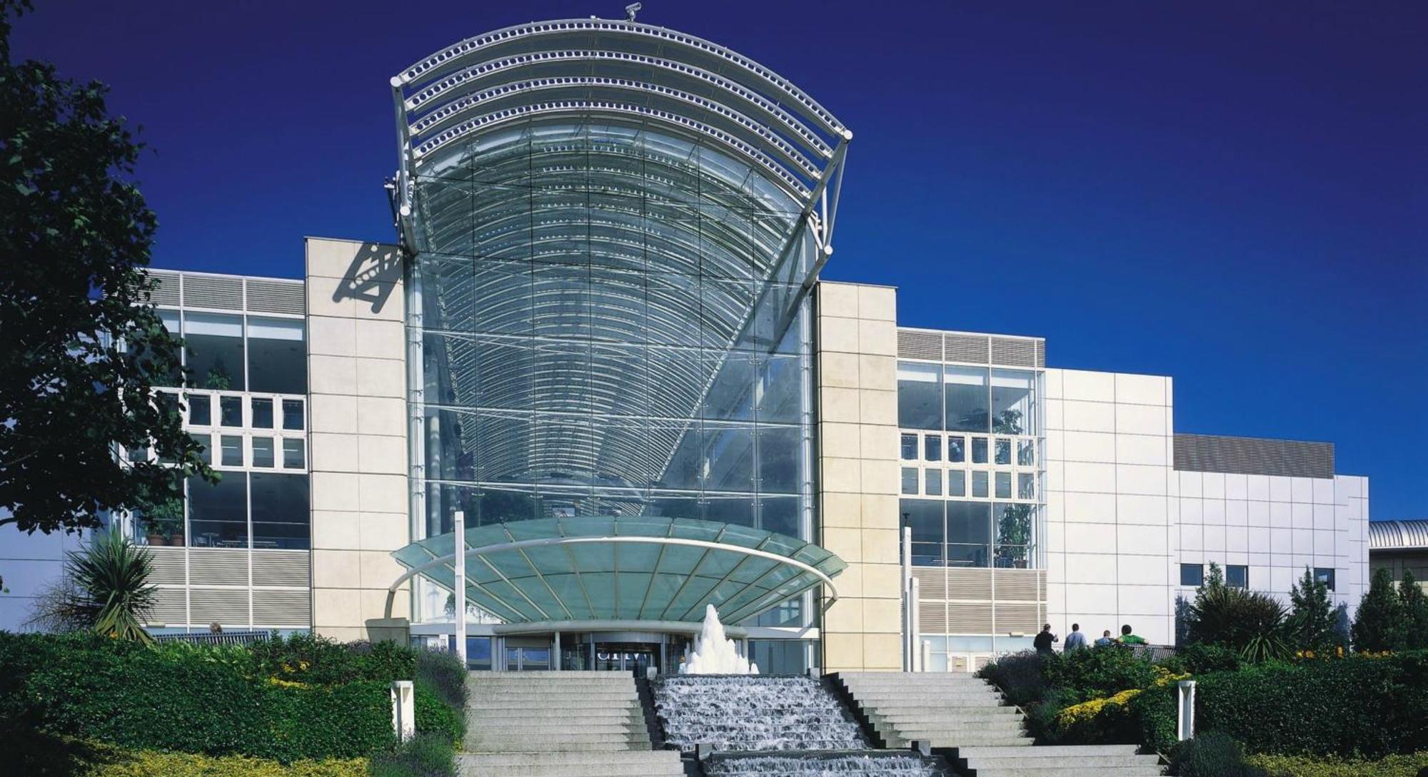 Hotel Bristol Filton By Ihg 4*